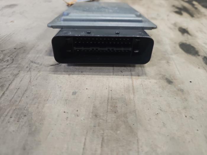 Computer hoogteregeling van een Volkswagen Golf VII (AUA) 2.0 GTI 16V Clubsport 2017