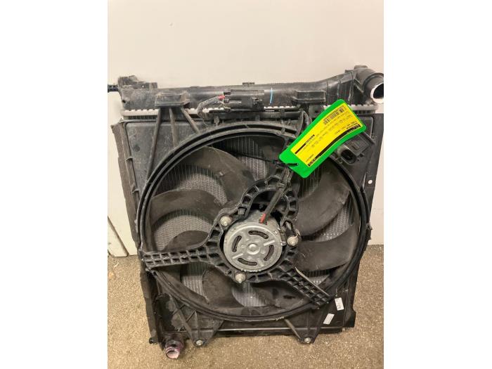 Gebruikte Radiateur Ford Ka II 1.2 Prijs € 75,00 Margeregeling aangeboden door DVZ Carparts