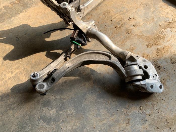 Subframe van een Audi Q5 (8RB) 2.0 TFSI 16V Quattro 2009