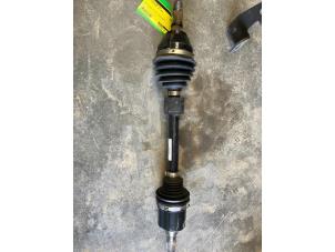 Gebruikte Homokineetas links-voor Mini Countryman (R60) 1.6 16V Cooper S ALL4 Prijs € 75,00 Margeregeling aangeboden door DVZ Carparts