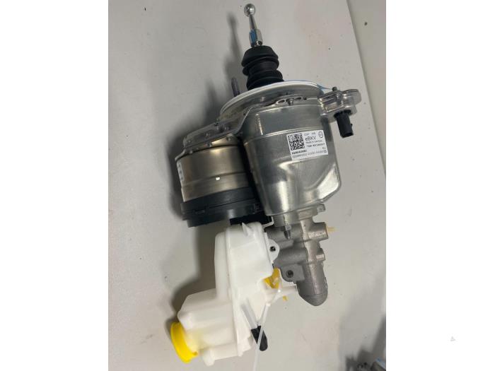 Gebruikte Rembol Volkswagen Arteon (3HAB) 2.0 TSI 16V Prijs € 599,99 Inclusief btw aangeboden door DVZ Carparts