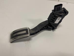 Gebruikte Gaspedaalpositie Sensor Volkswagen Golf VII (AUA) 2.0 R 4Motion 16V Prijs € 19,00 Margeregeling aangeboden door DVZ Carparts