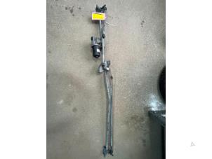 Gebruikte Ruitenwismotor + Mechaniek Citroen DS4 (NX) 1.6 16V THP 155 Prijs € 69,99 Margeregeling aangeboden door DVZ Carparts