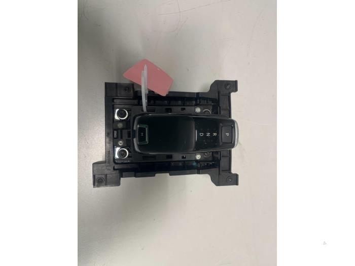 Gebruikte Selectiehendel automaat Peugeot 308 SW (L4/L9/LC/LJ/LR) 1.5 BlueHDi 130 Prijs € 149,99 Margeregeling aangeboden door DVZ Carparts