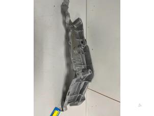 Gebruikte Diversen Mercedes E AMG (R238) 3.0 E-53 AMG EQ Boost 24V 4-Matic+ Prijs € 89,99 Margeregeling aangeboden door DVZ Carparts