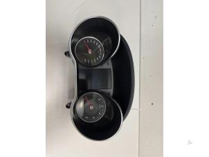 Gebruikte Kilometerteller KM Mercedes C (W205) C-220d 2.0 Turbo 16V Prijs € 302,49 Inclusief btw aangeboden door DVZ Carparts