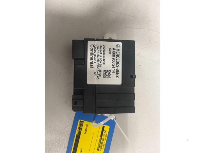 Gebruikte Brandstofpomp module Mercedes C (W205) C-220d 2.0 Turbo 16V Prijs € 30,25 Inclusief btw aangeboden door DVZ Carparts
