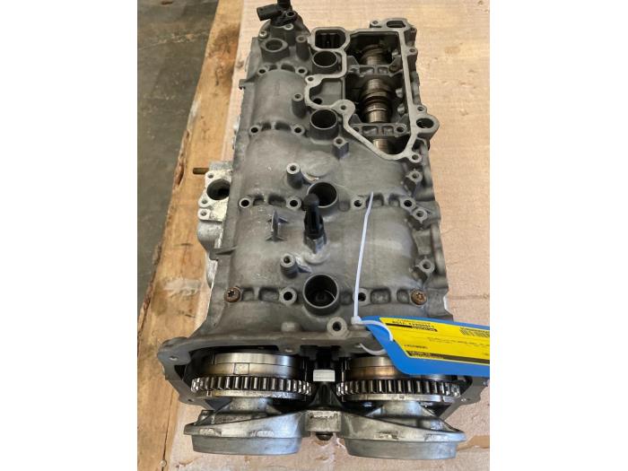 Gebruikte Cilinderkop Volkswagen T-Roc I 2.0 TSI 16V 4Motion Prijs € 750,00 Margeregeling aangeboden door DVZ Carparts