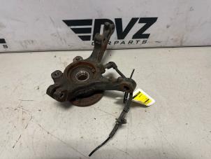Gebruikte Fusee houder rechts-voor Opel Corsa F (UB/UH/UP) 1.2 Turbo 12V 100 Prijs € 89,99 Inclusief btw aangeboden door DVZ Carparts