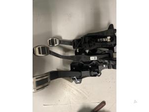 Gebruikte Pedalen Set Peugeot 208 I (CA/CC/CK/CL) 1.2 Vti 12V PureTech Prijs € 189,99 Margeregeling aangeboden door DVZ Carparts