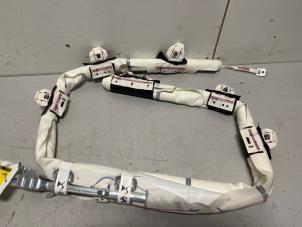 Gebruikte Airbag hemel rechts Peugeot 208 II (UB/UH/UP) 1.2 Vti 12V PureTech 75 Prijs € 59,96 Margeregeling aangeboden door DVZ Carparts