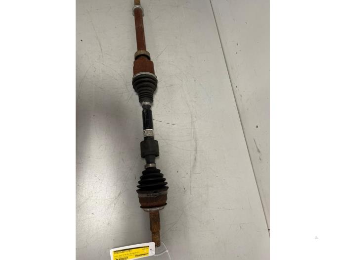 Gebruikte Steekas rechts-voor Nissan Qashqai (J11) 1.3 DIG-T 160 16V Prijs € 149,99 Margeregeling aangeboden door DVZ Carparts