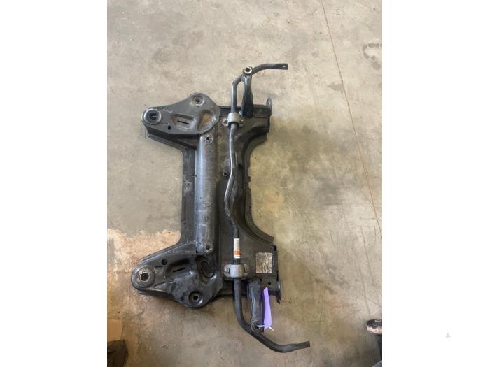 Gebruikte Subframe Opel Corsa F (UB/UH/UP) 1.2 12V 75 Prijs € 99,99 Inclusief btw aangeboden door DVZ Carparts