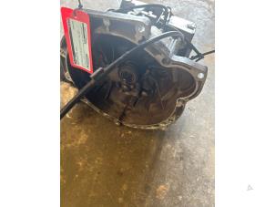 Gebruikte Versnellingsbak Ford Fiesta 6 (JA8) 1.25 16V Prijs € 499,99 Margeregeling aangeboden door DVZ Carparts