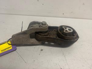 Gebruikte Motorsteun Ford Fiesta 7 1.1 Ti-VCT 12V 75 Prijs € 27,23 Inclusief btw aangeboden door DVZ Carparts