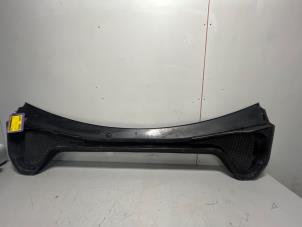 Gebruikte Paravent Ford Focus 4 Wagon 1.5 EcoBlue 120 Prijs € 48,39 Inclusief btw aangeboden door DVZ Carparts