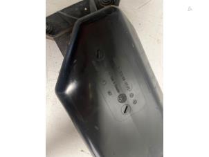 Gebruikte Koolstoffilter Audi Q3 (8UB/8UG) 2.0 16V TFSI 170 Quattro Prijs € 35,00 Margeregeling aangeboden door DVZ Carparts