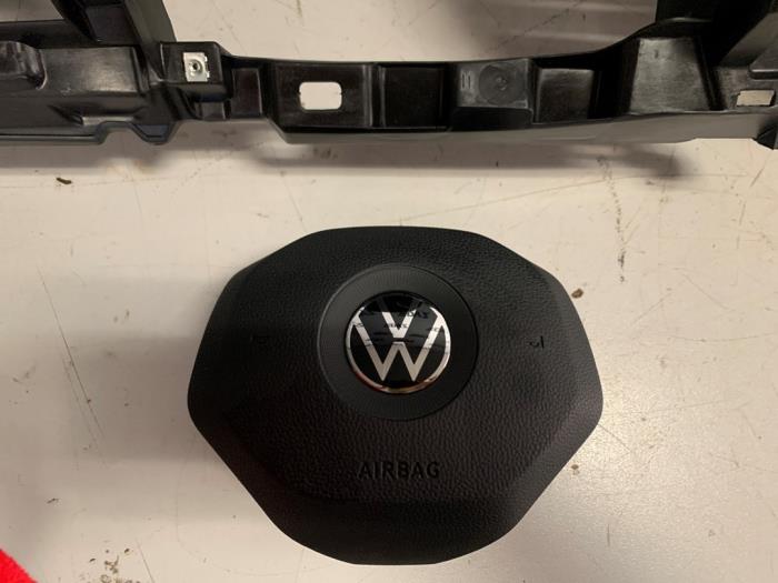 Airbag set + dashboard van een Volkswagen Golf VIII (CD1) 1.4 TSI eHybrid 16V 2023