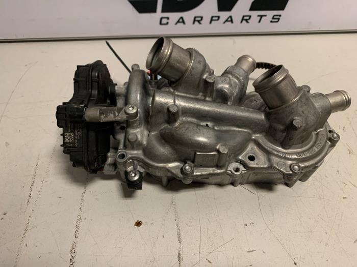 Gebruikte Waterpomp Seat Leon (KLB) 1.5 eTSI 16V Prijs € 75,00 Margeregeling aangeboden door DVZ Carparts