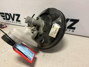 Gebruikte Rembol Ford Fiesta 7 1.1 Ti-VCT 12V 70 Prijs € 65,00 Margeregeling aangeboden door DVZ Carparts