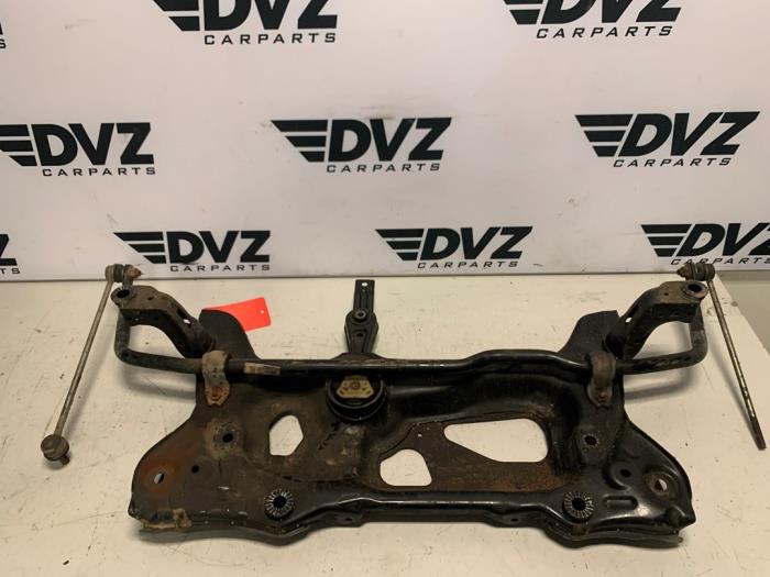 Gebruikte Subframe Seat Ateca (5FPX) 1.0 TSI 12V Prijs € 39,99 Margeregeling aangeboden door DVZ Carparts