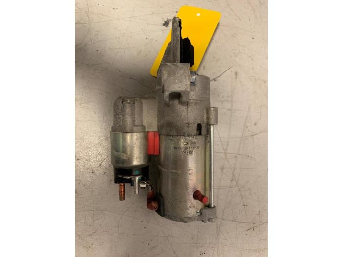 Gebruikte Startmotor Ford Focus 4 Wagon 1.0 Ti-VCT EcoBoost 12V 125 Prijs € 29,99 Margeregeling aangeboden door DVZ Carparts