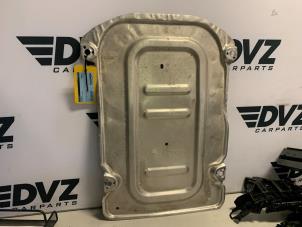 Gebruikte Carterpan Volkswagen Polo VI (AW1) 1.0 TSI 12V Prijs € 30,25 Inclusief btw aangeboden door DVZ Carparts