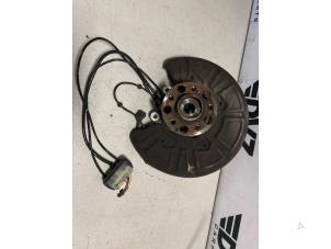 Gebruikte Fusee houder links-achter Mercedes C Estate AMG (S205) C-63 S,Edition 1 AMG 4.0 V8 Biturbo Prijs € 356,94 Inclusief btw aangeboden door DVZ Carparts