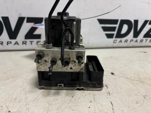 Gebruikte ABS Pomp Porsche Macan (95B) 3.6 V6 24V Turbo Prijs € 240,00 Margeregeling aangeboden door DVZ Carparts