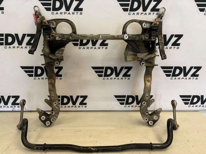 Gebruikte Subframe Porsche Macan (95B) 3.6 V6 24V Turbo Prijs € 549,99 Margeregeling aangeboden door DVZ Carparts