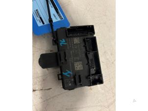 Gebruikte Motor Centrale Deurvergrendeling Volkswagen Tiguan Allspace (BW2) Prijs € 54,45 Inclusief btw aangeboden door DVZ Carparts