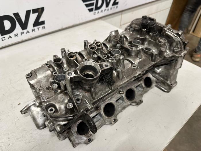 Gebruikte Cilinderkop Audi RS7 Sportback (4GA/4GF) 4.0 V8 TFSI 32V Prijs € 1.999,99 Margeregeling aangeboden door DVZ Carparts