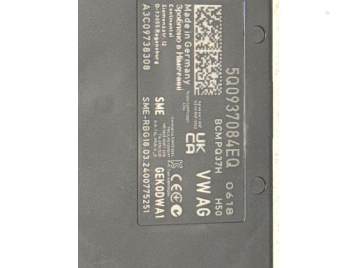 Computer Body Control van een Audi Q3 (F3B)  2024