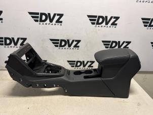 Gebruikte Middenconsoles Volkswagen T-Cross Prijs € 60,49 Inclusief btw aangeboden door DVZ Carparts