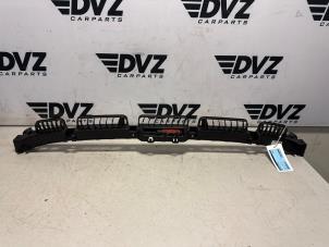 Gebruikte Bumperframe achter Seat Ateca (5FPX) 1.5 TSI 16V Prijs € 30,00 Inclusief btw aangeboden door DVZ Carparts