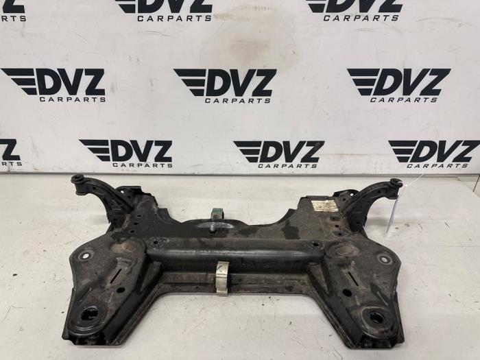 Gebruikte Subframe Opel Corsa F (UB/UH/UP) 1.2 Turbo 12V 130 Prijs € 70,00 Inclusief btw aangeboden door DVZ Carparts