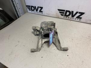 Gebruikte Motorsteun Mercedes GLA (H247) 2.0 200d Prijs € 60,49 Inclusief btw aangeboden door DVZ Carparts