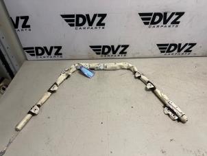 Gebruikte Airbag hemel rechts Peugeot 208 II (UB/UH/UP) 1.2 Vti 12V PureTech 75 Prijs € 59,96 Margeregeling aangeboden door DVZ Carparts
