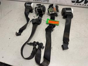 Gebruikte Gordelspanner Set Mini Mini (F56) Prijs € 170,00 Margeregeling aangeboden door DVZ Carparts