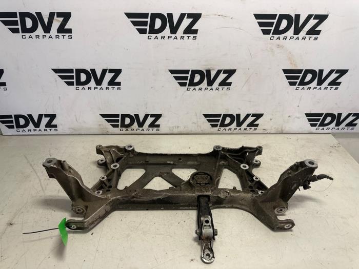 Gebruikte Subframe Volkswagen Golf VIII (CD1) 2.0 TSI R 16V 4Motion Prijs € 180,00 Inclusief btw aangeboden door DVZ Carparts