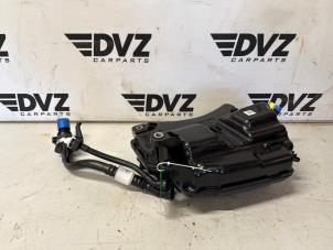 Gebruikte Tank adblue Volkswagen Golf VIII Variant (GC5) 2.0 TDI BlueMotion 16V Prijs € 363,00 Inclusief btw aangeboden door DVZ Carparts