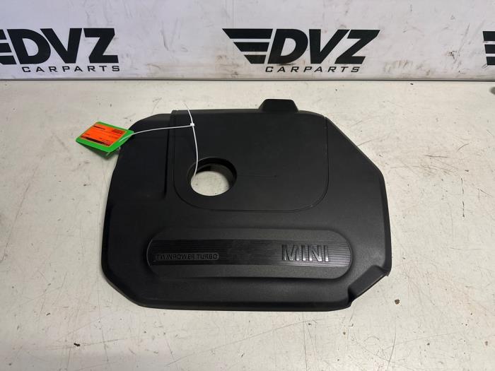 Gebruikte Afdekplaat motor Mini Clubman (F54) 1.5 Cooper 12V Prijs € 39,99 Margeregeling aangeboden door DVZ Carparts