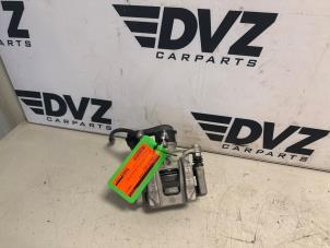 Gebruikte Remklauw (Tang) rechts-achter Volkswagen Tiguan (CT1) 2.0 TDI Prijs € 149,00 Inclusief btw aangeboden door DVZ Carparts