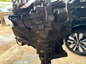 Versnellingsbak van een Ford Fiesta 7 1.0 EcoBoost 12V 125 2020