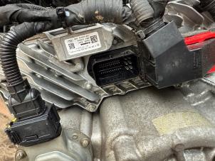 Versnellingsbak van een Ford Fiesta 7 1.0 EcoBoost 12V 125 2020