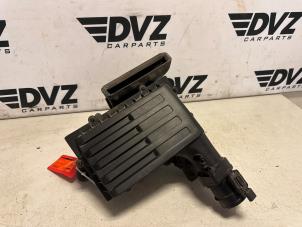 Gebruikte Luchtfilterhuis Volkswagen Golf VII Variant (AUVV) 1.6 TDI BlueMotion 16V Prijs € 28,95 Margeregeling aangeboden door DVZ Carparts