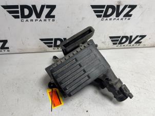 Gebruikte Luchtfilterhuis Volkswagen Golf VII Variant (AUVV) 1.6 TDI 16V Prijs € 28,95 Margeregeling aangeboden door DVZ Carparts