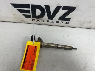 Gebruikte Injector brug Volkswagen Golf VIII (CD1) 2.0 TDI BlueMotion 16V Prijs € 100,00 Margeregeling aangeboden door DVZ Carparts