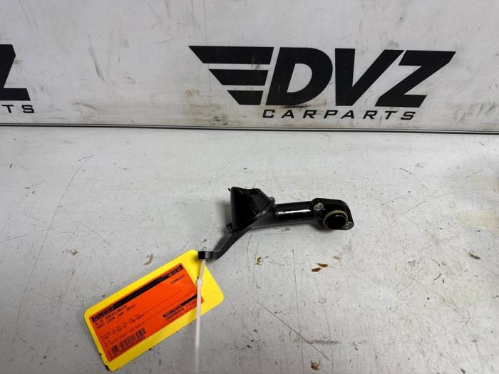 Gebruikte Olie aanzuigbuis Seat Leon (5FB) 1.8 TSI Ecomotive 16V Prijs € 20,00 Margeregeling aangeboden door DVZ Carparts