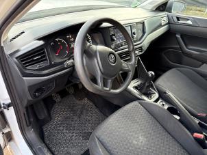 Gebruikte Airbag set + dashboard Volkswagen Polo VI (AW1) 1.6 TDI 16V 80 Prijs € 999,99 Margeregeling aangeboden door DVZ Carparts